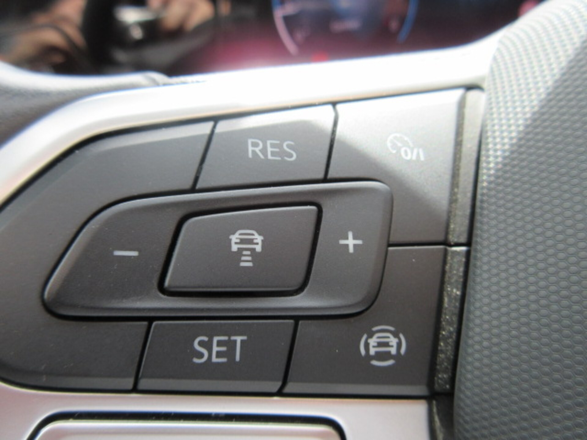 Volkswagen Golf Active