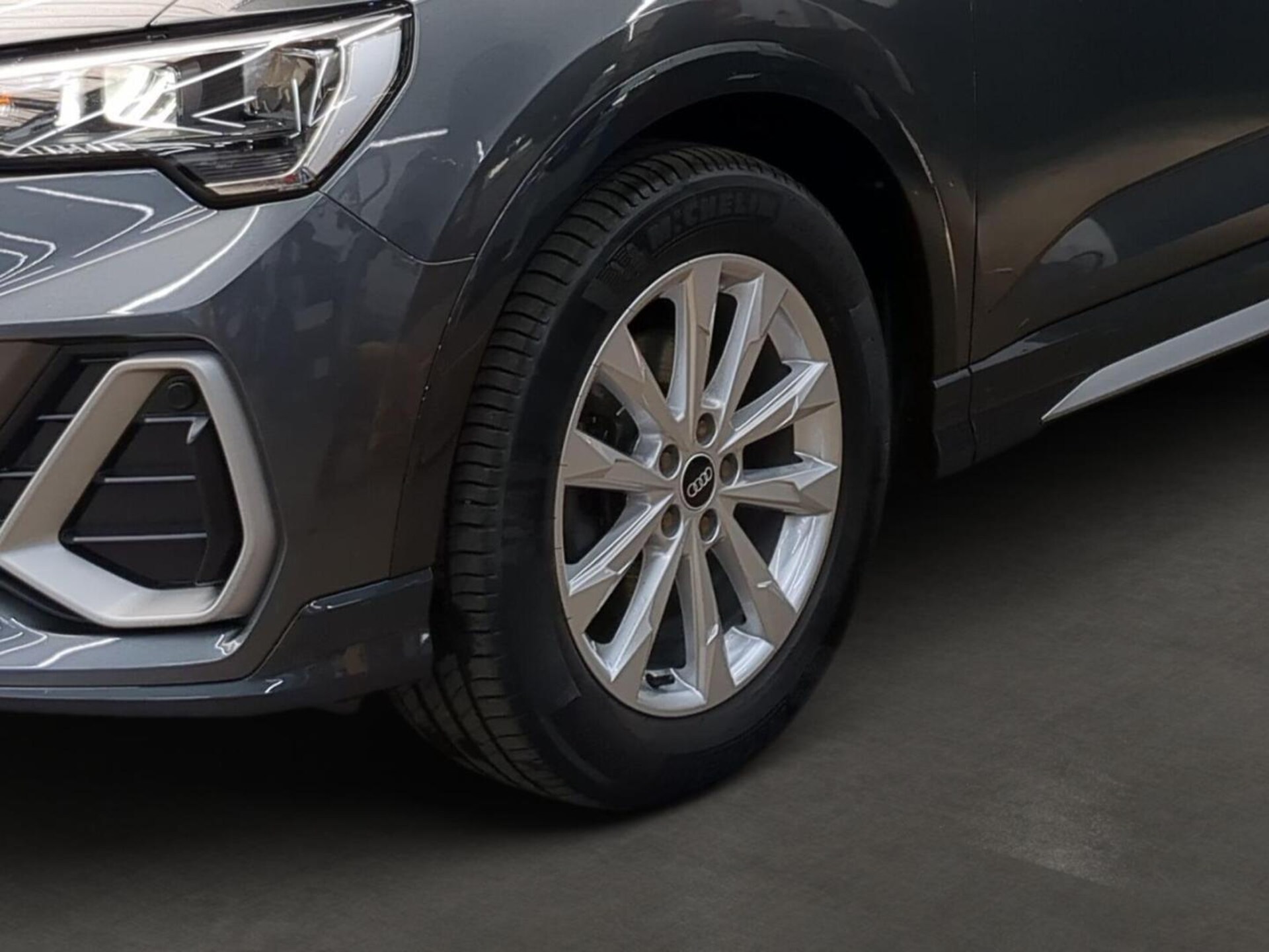 Audi Q3 Sportback S line