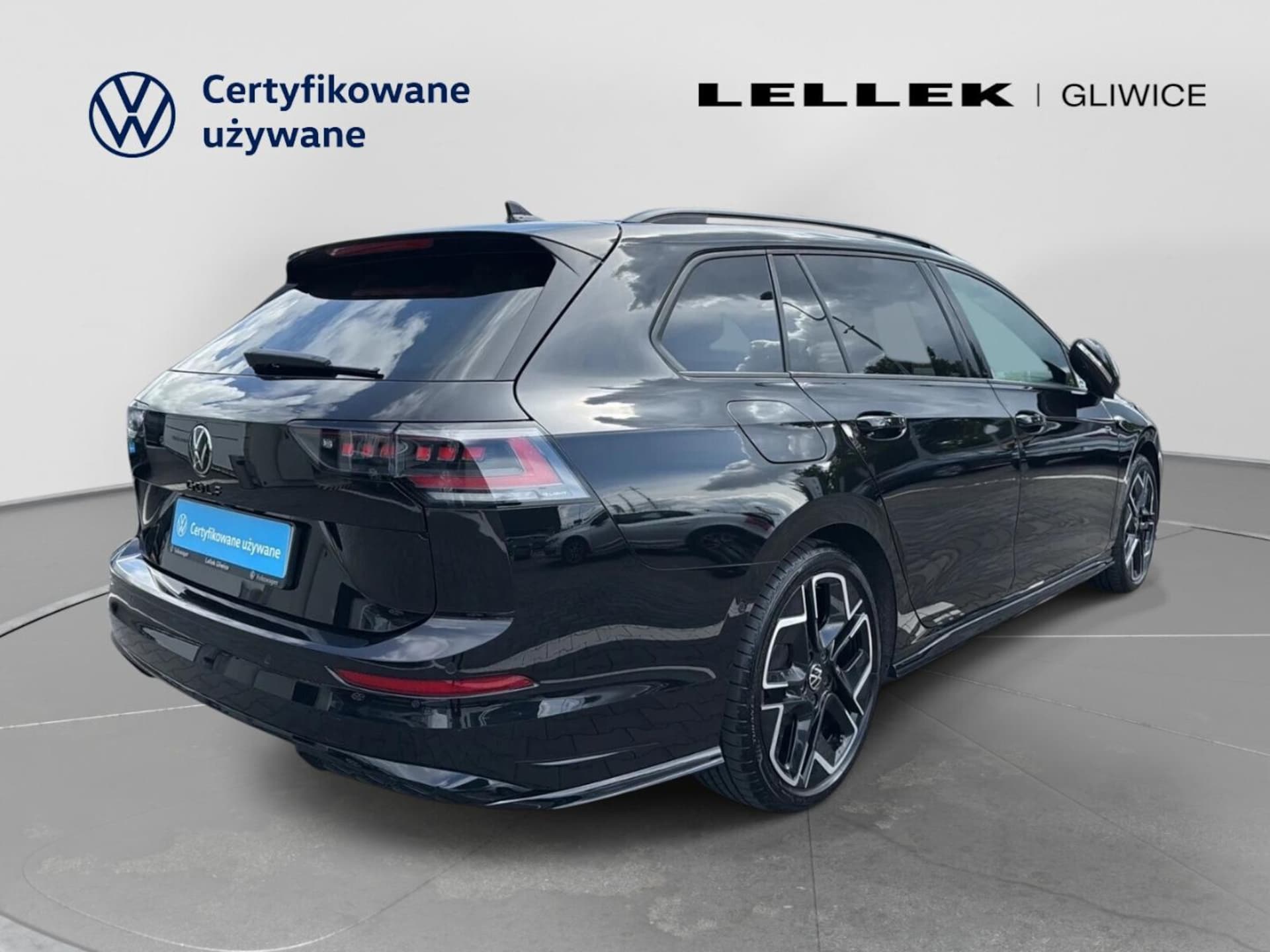 Volkswagen Golf Variant R-Line
