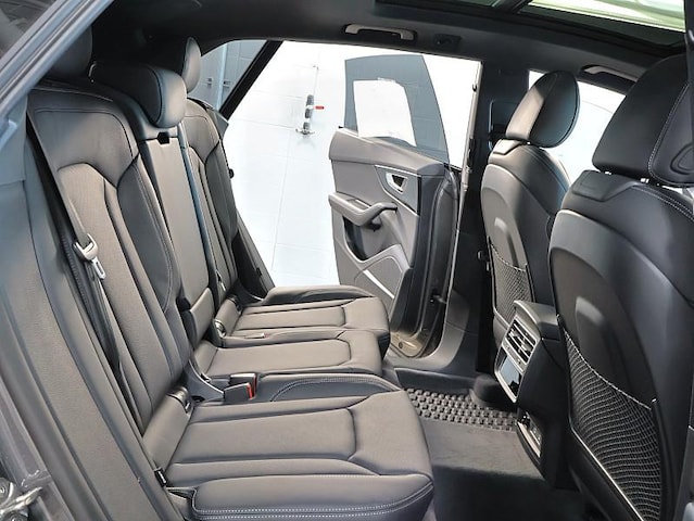 2026 Audi Q8 Prestige - Photo 29