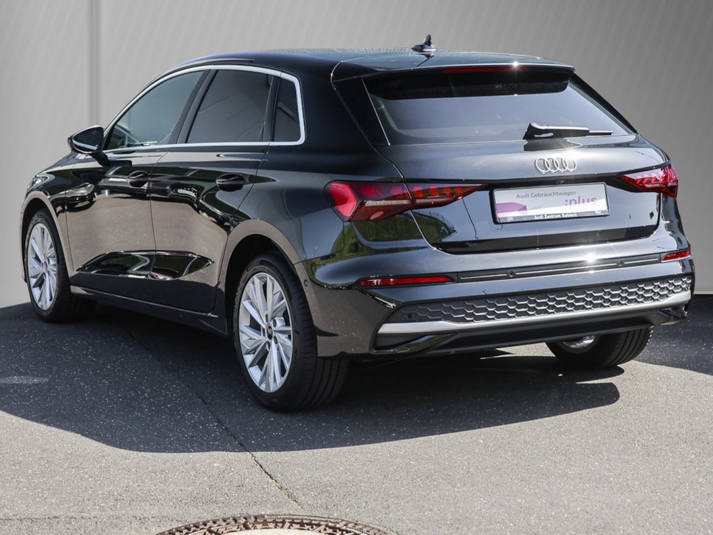 Bild über Audi A3 Sportback advanced 35 TDI S tronic - für weitere Informationen kontaktieren Sie den Audi Partner