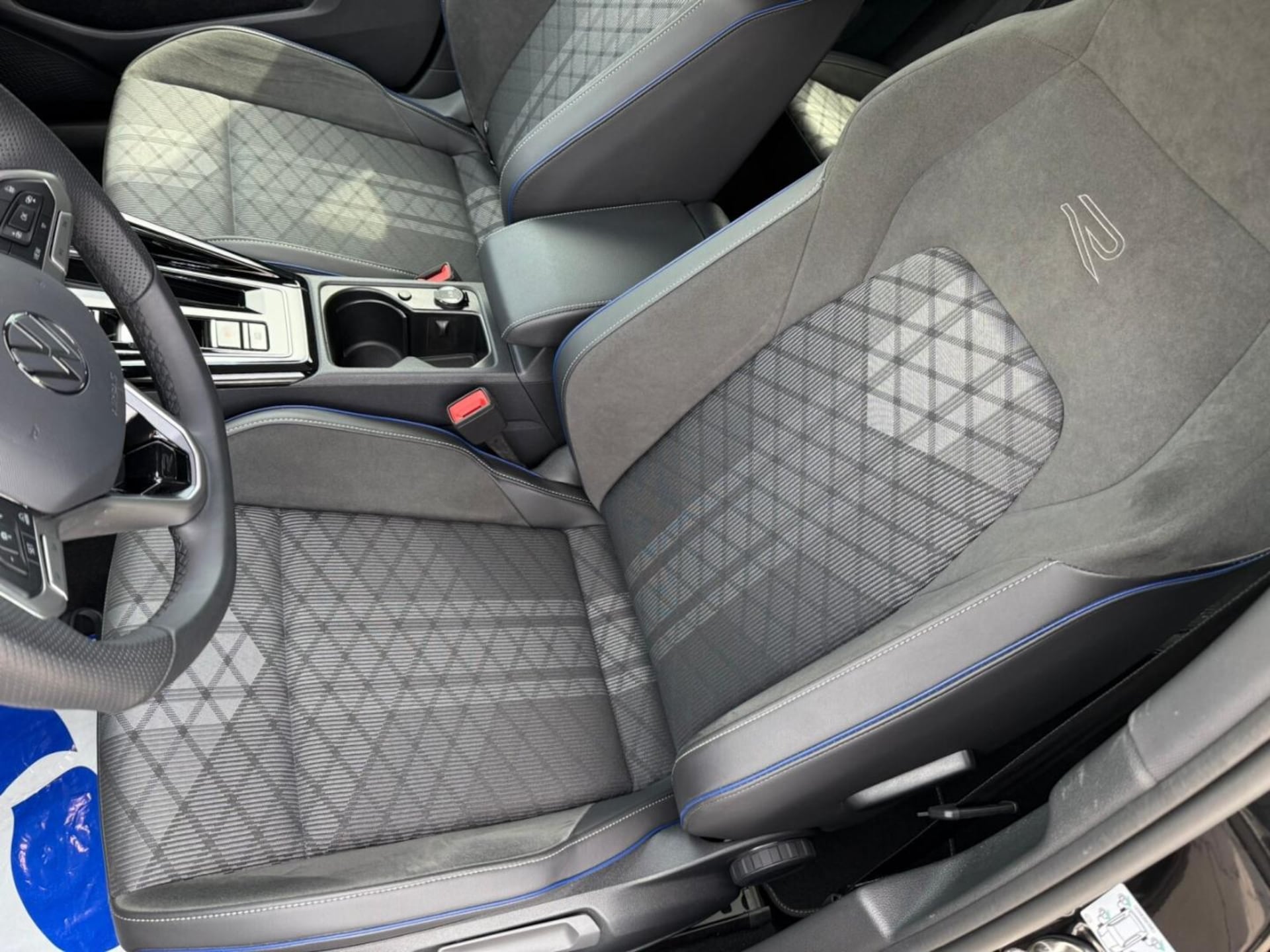 Volkswagen Golf Variant R-Line