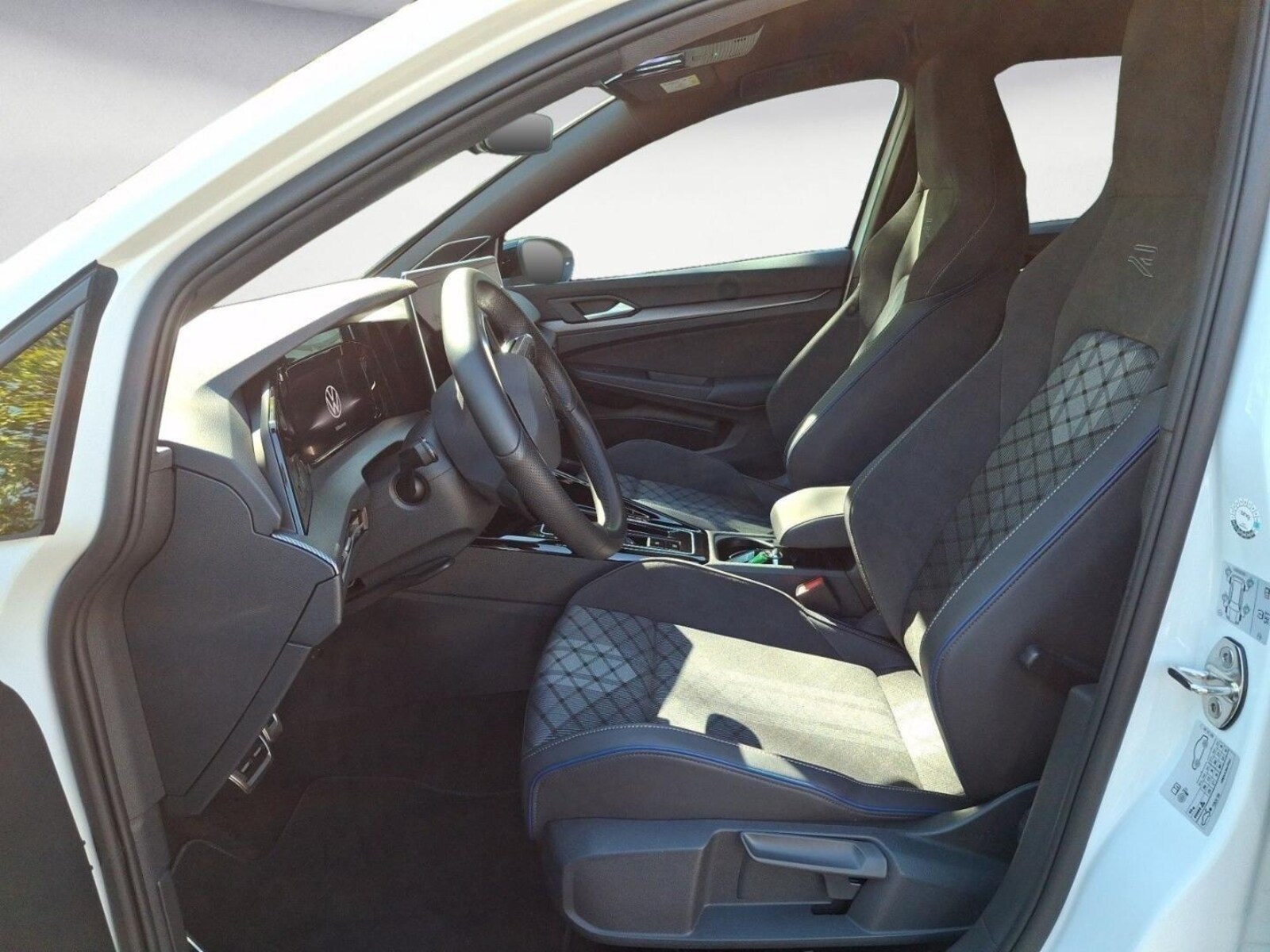 Volkswagen Golf – Bild 9