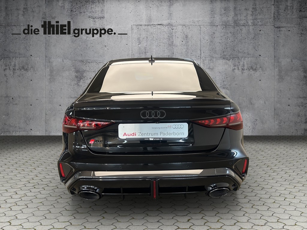 Image about Audi RS 3 Limousine TFSI quattro S tronic