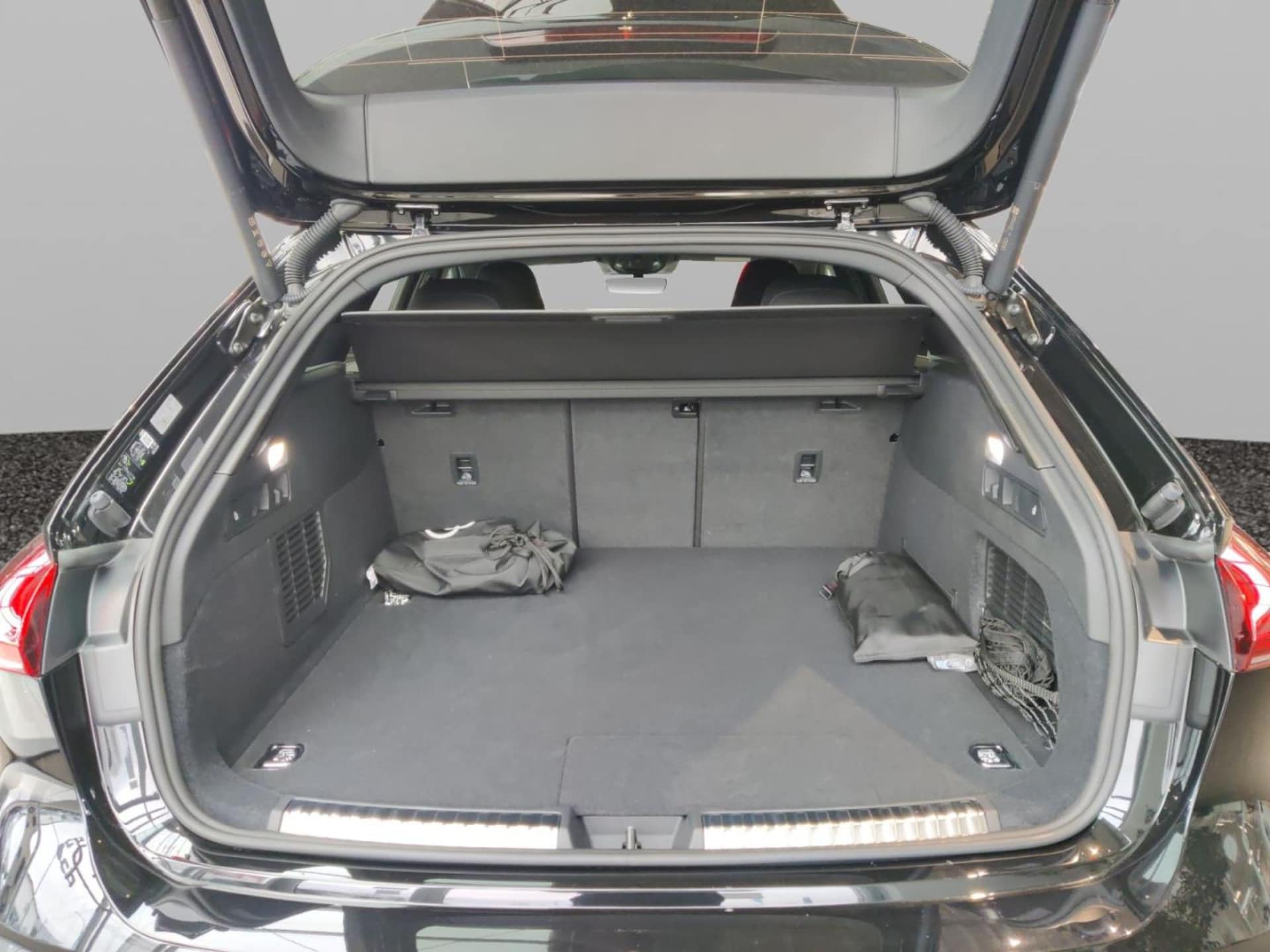 Audi A5 Avant e-hybrid