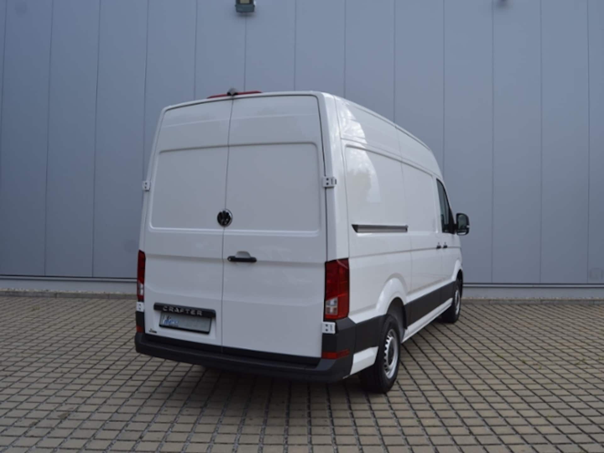 Volkswagen Crafter Kasten mittlerer Radstand