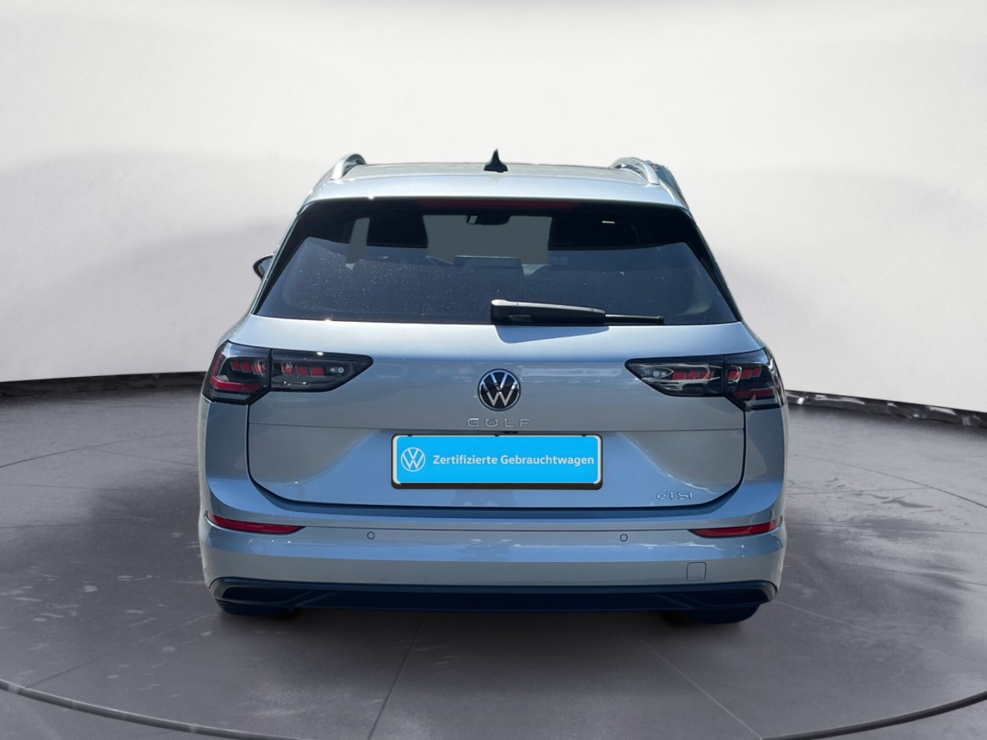 Volkswagen Golf Variant Life