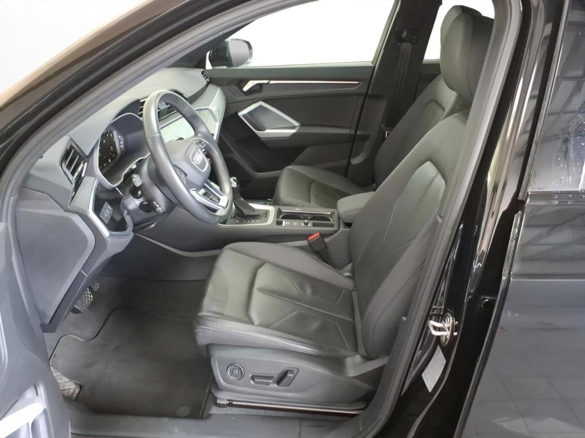 Audi Q3 SUV S line