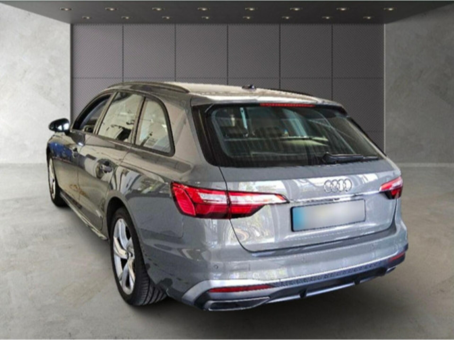 Audi A4 Avant S line