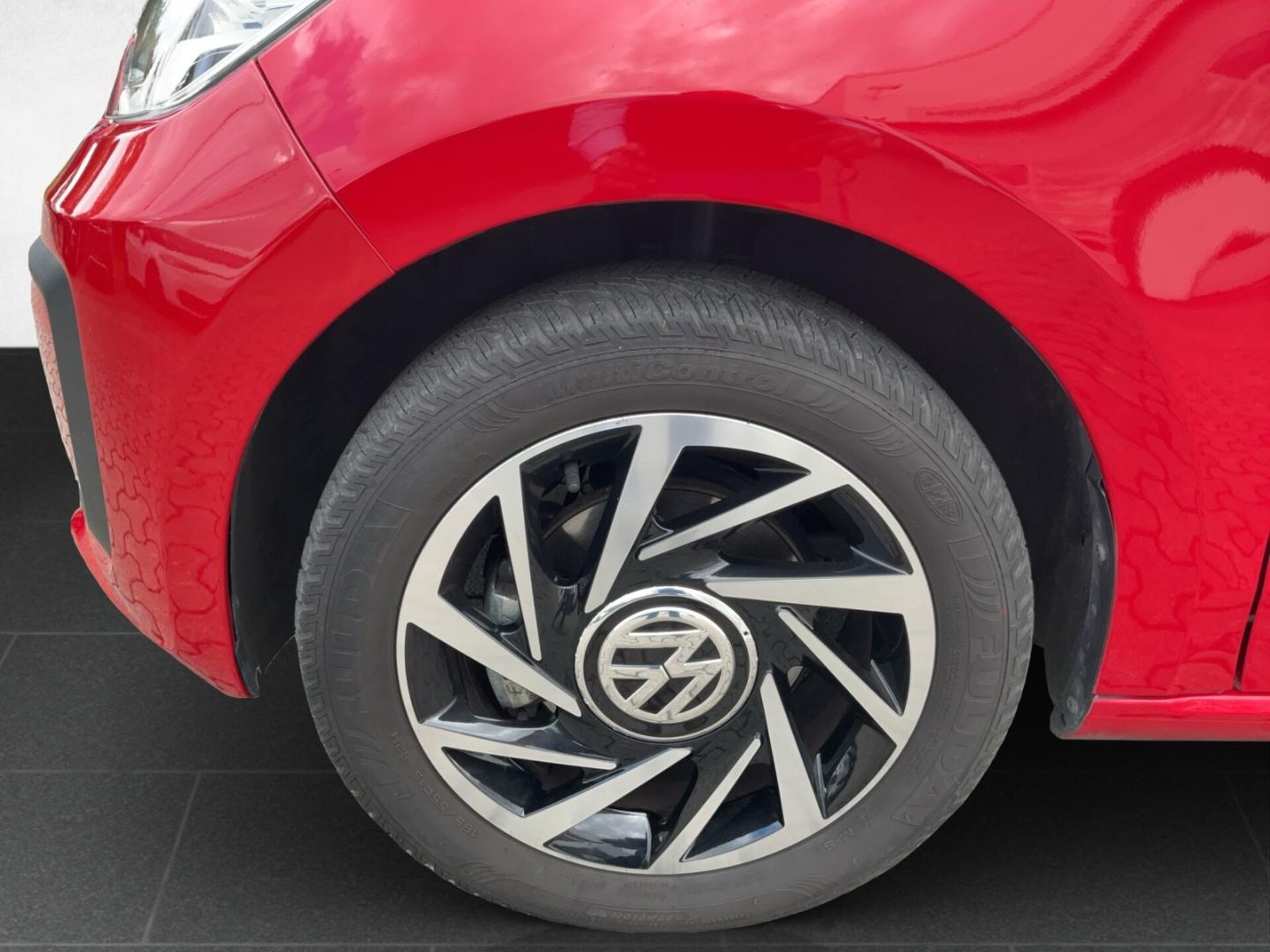 Volkswagen up! join up!
