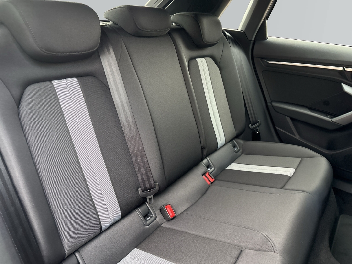Bild über Audi A3 Sportback TDI S tronic - für weitere Informationen kontaktieren Sie den Audi Partner