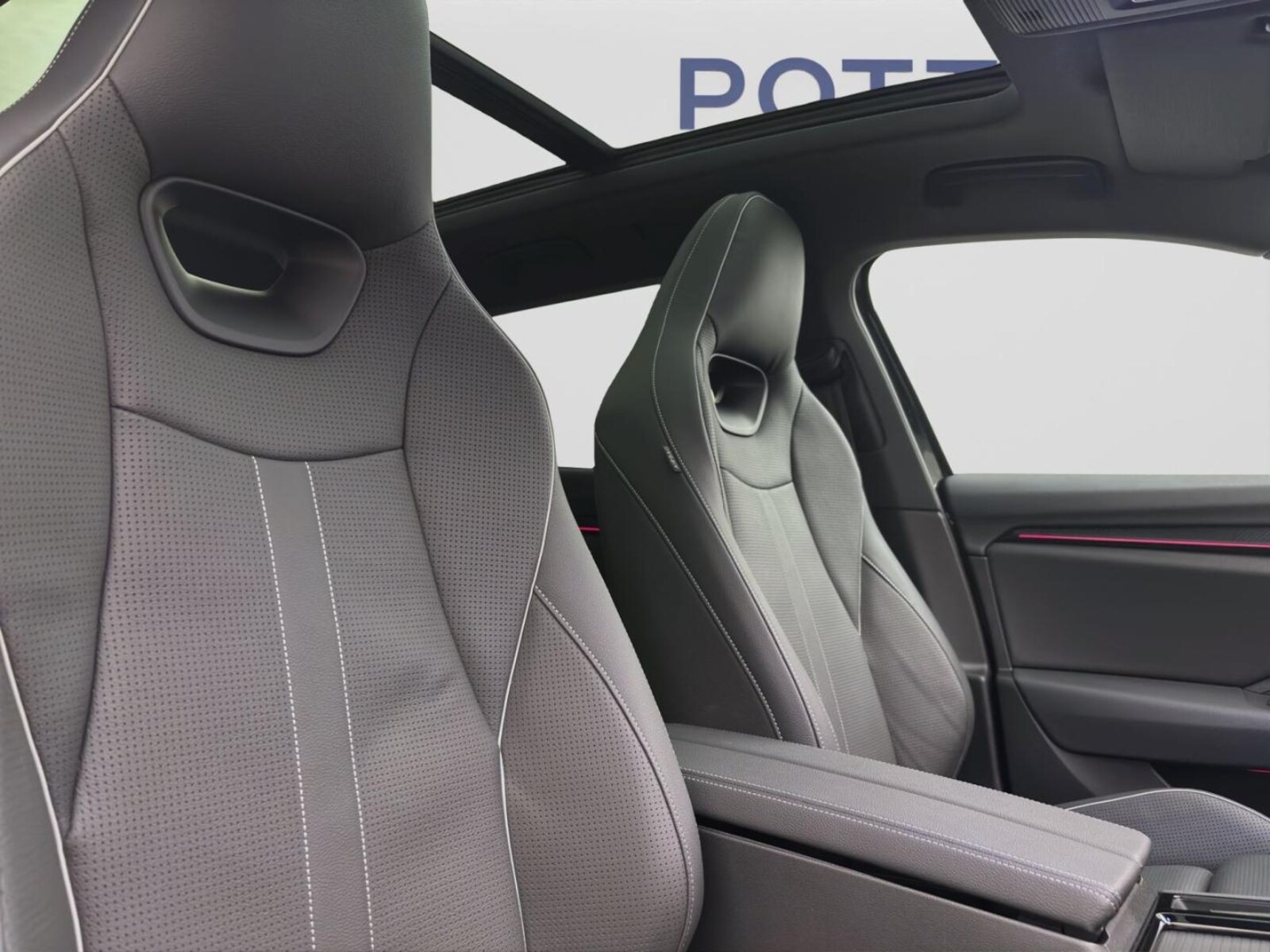Škoda Superb Combi – Bild 18