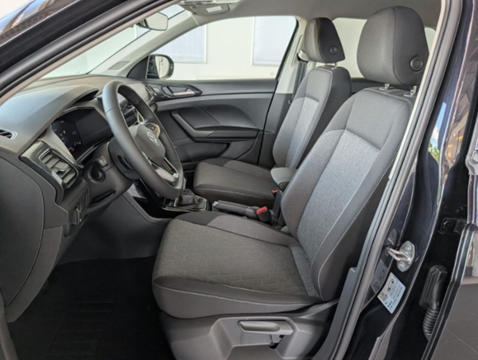 Volkswagen T-Cross – Bild 10