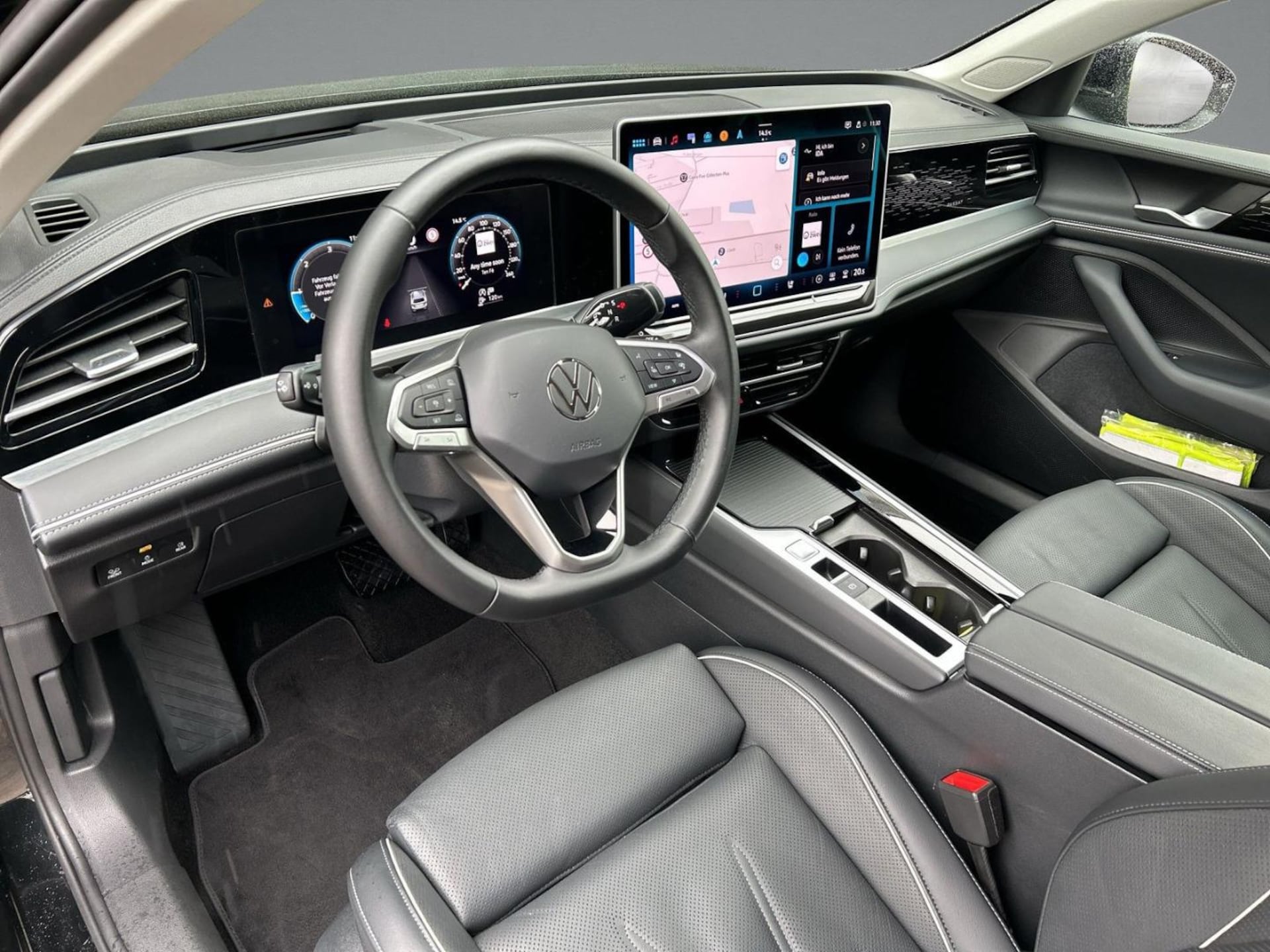 Volkswagen Passat Elegance