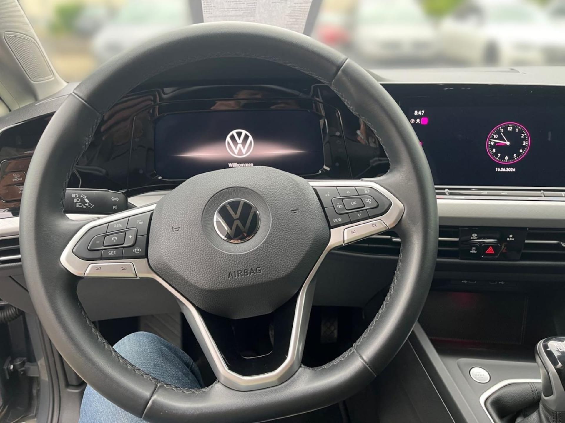 Volkswagen Golf Life