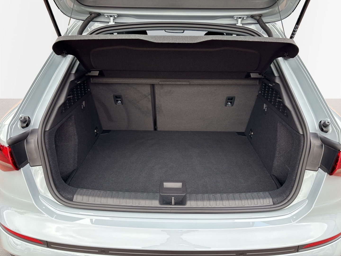 Bild über Audi A3 Sportback TDI S tronic - für weitere Informationen kontaktieren Sie den Audi Partner