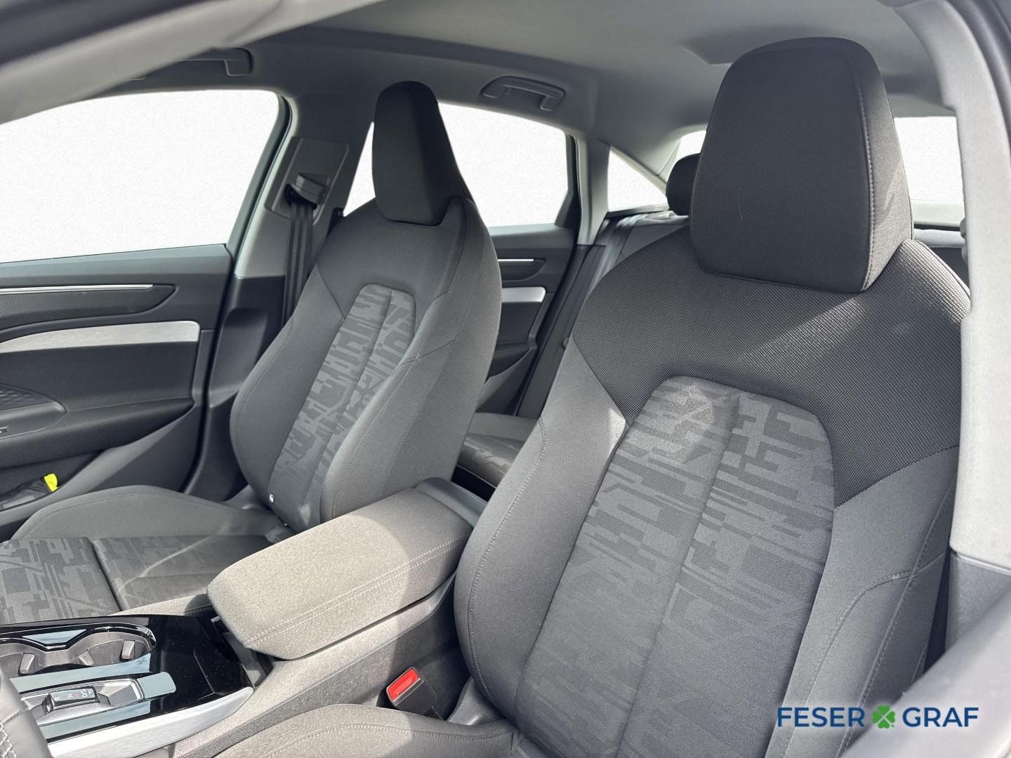 Bild über Audi A6 Limousine TDI 150 kW S tronic - für weitere Informationen kontaktieren Sie den Audi Partner