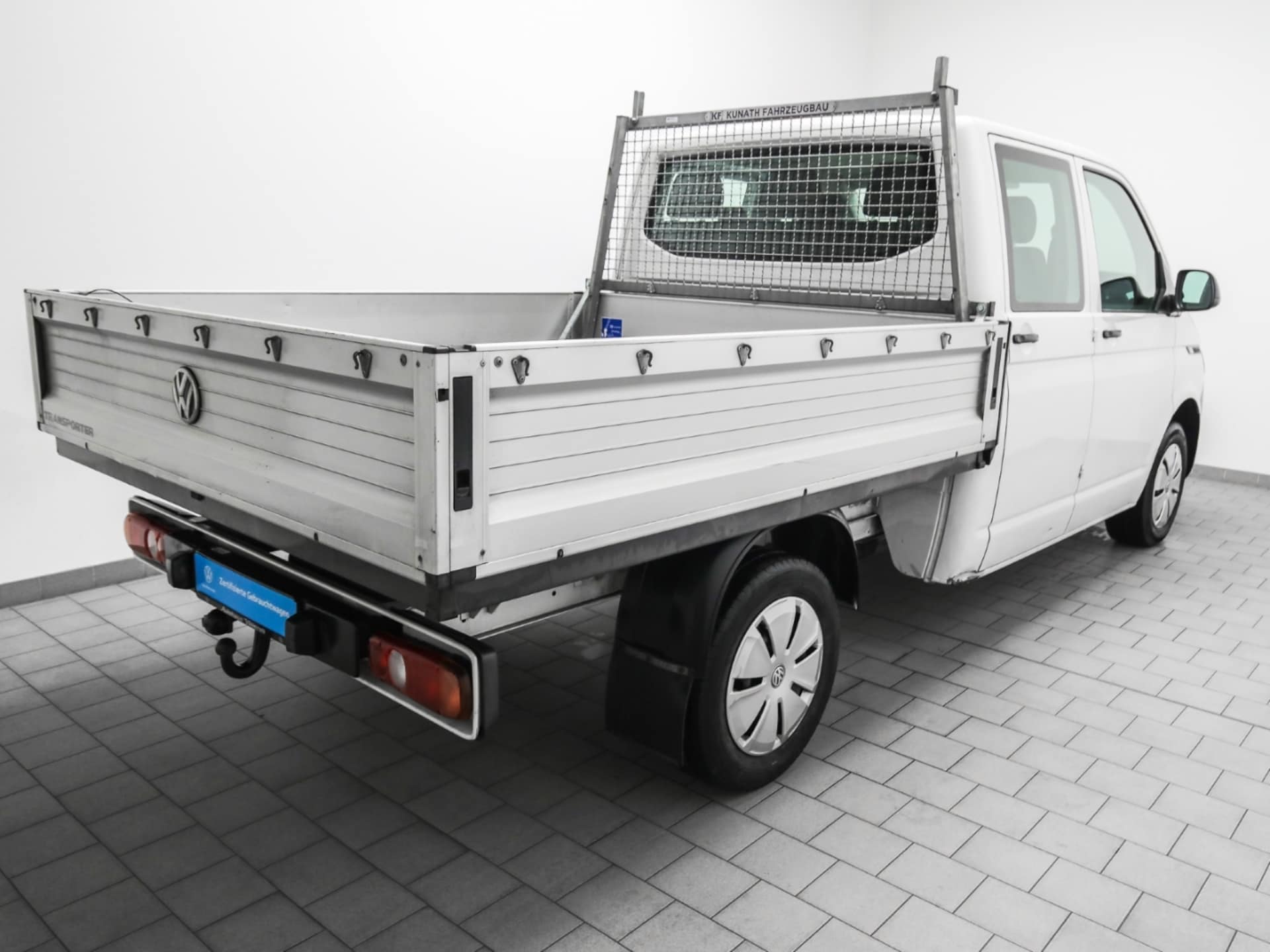 Volkswagen T6.1 Transporter Pritschenwagen Doppelkabine