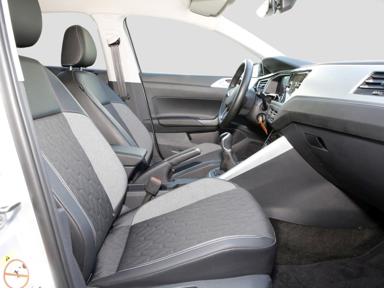 Volkswagen Polo – Bild 8