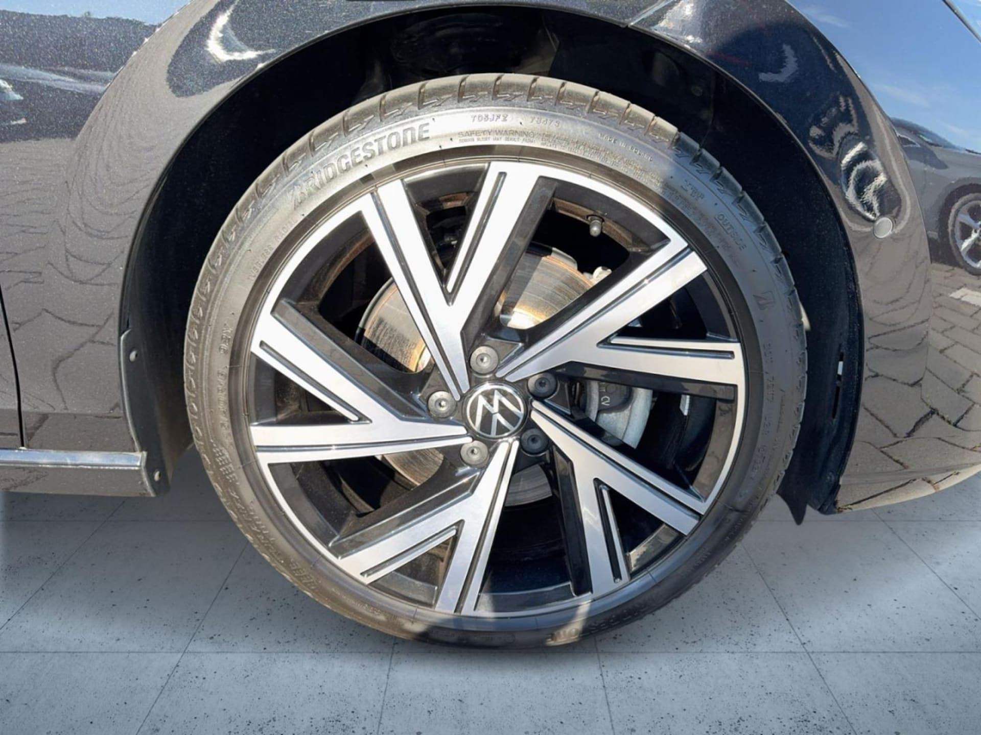 Volkswagen Golf Style