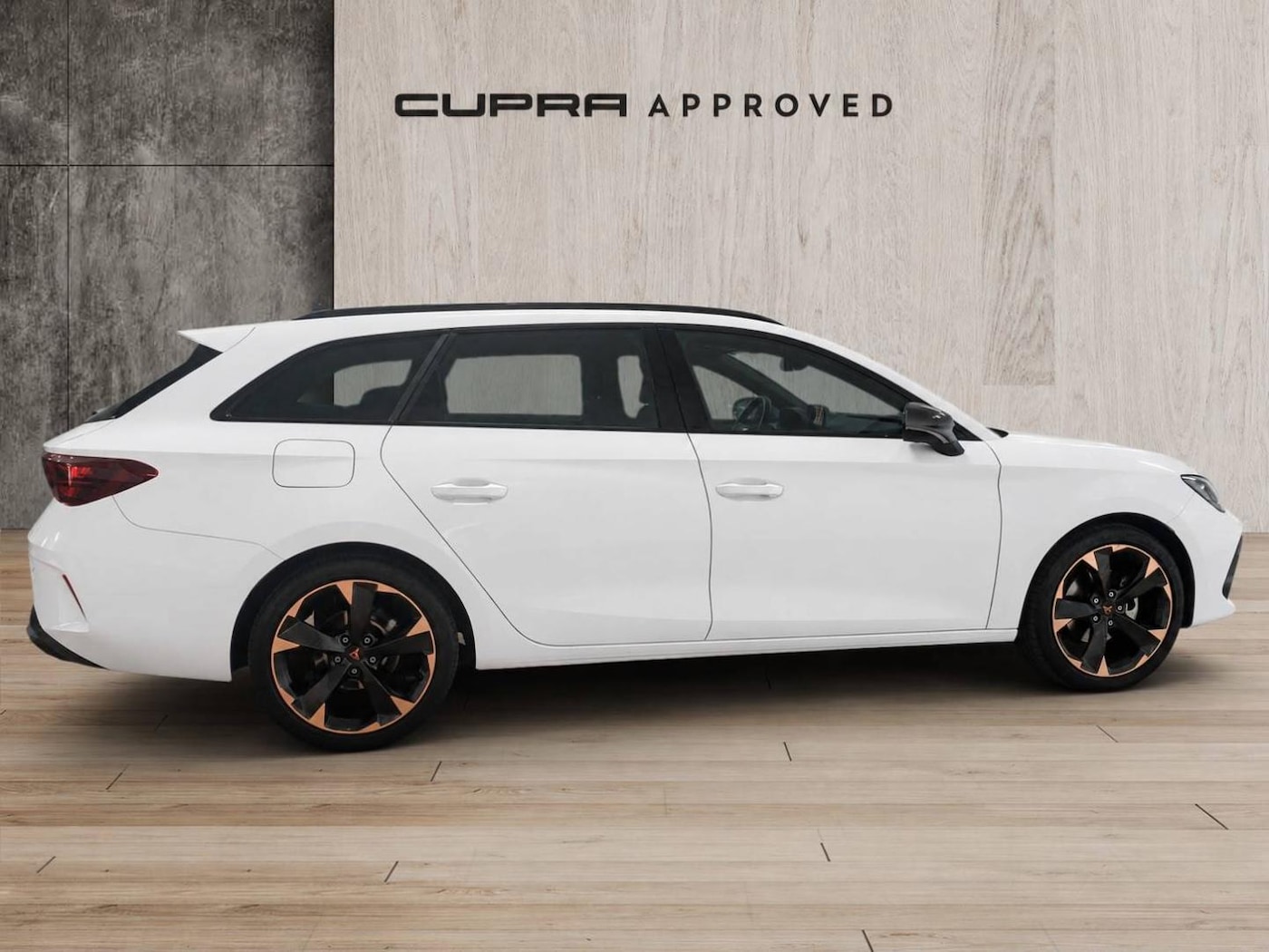 CUPRA Leon Sportstourer 1.5 eTSI DSG 110 kW (150 CV) — photo 3