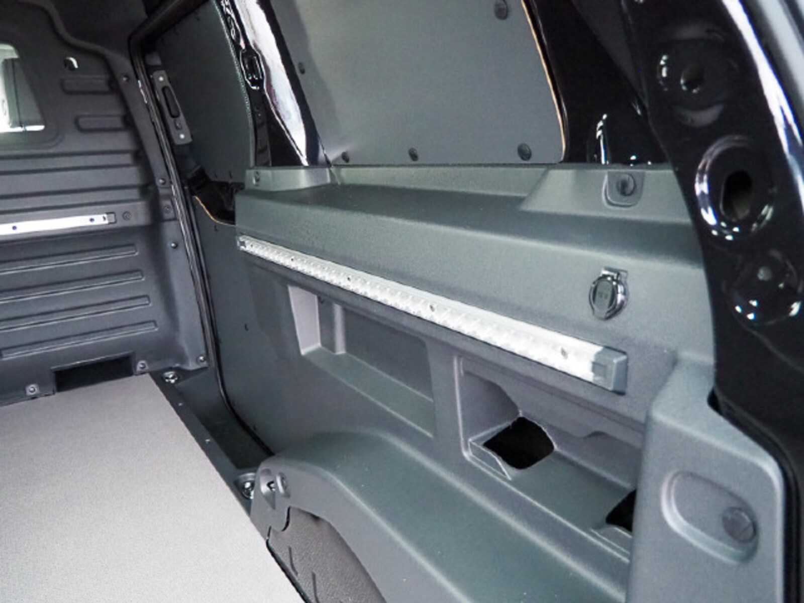 Volkswagen ID. Buzz Cargo – Bild 9