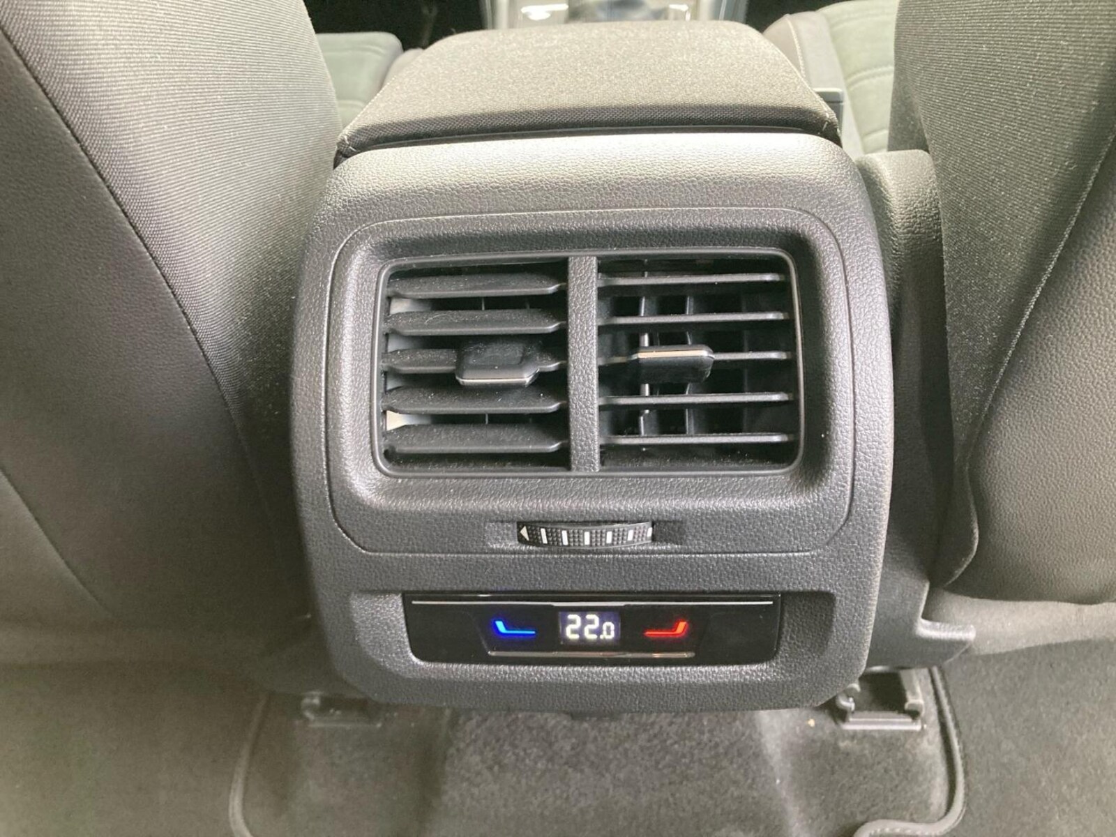Volkswagen Touran – Bild 27