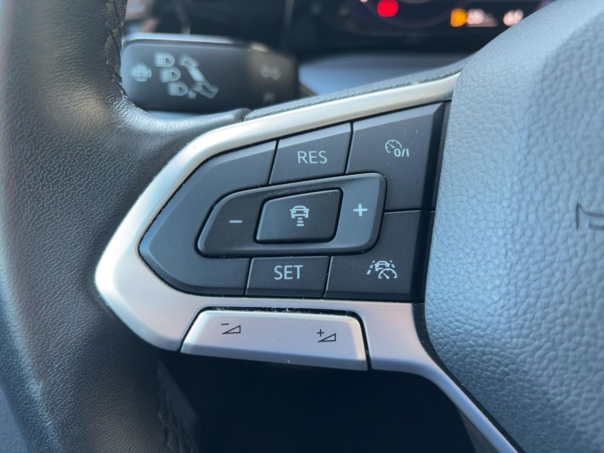Volkswagen Golf Active