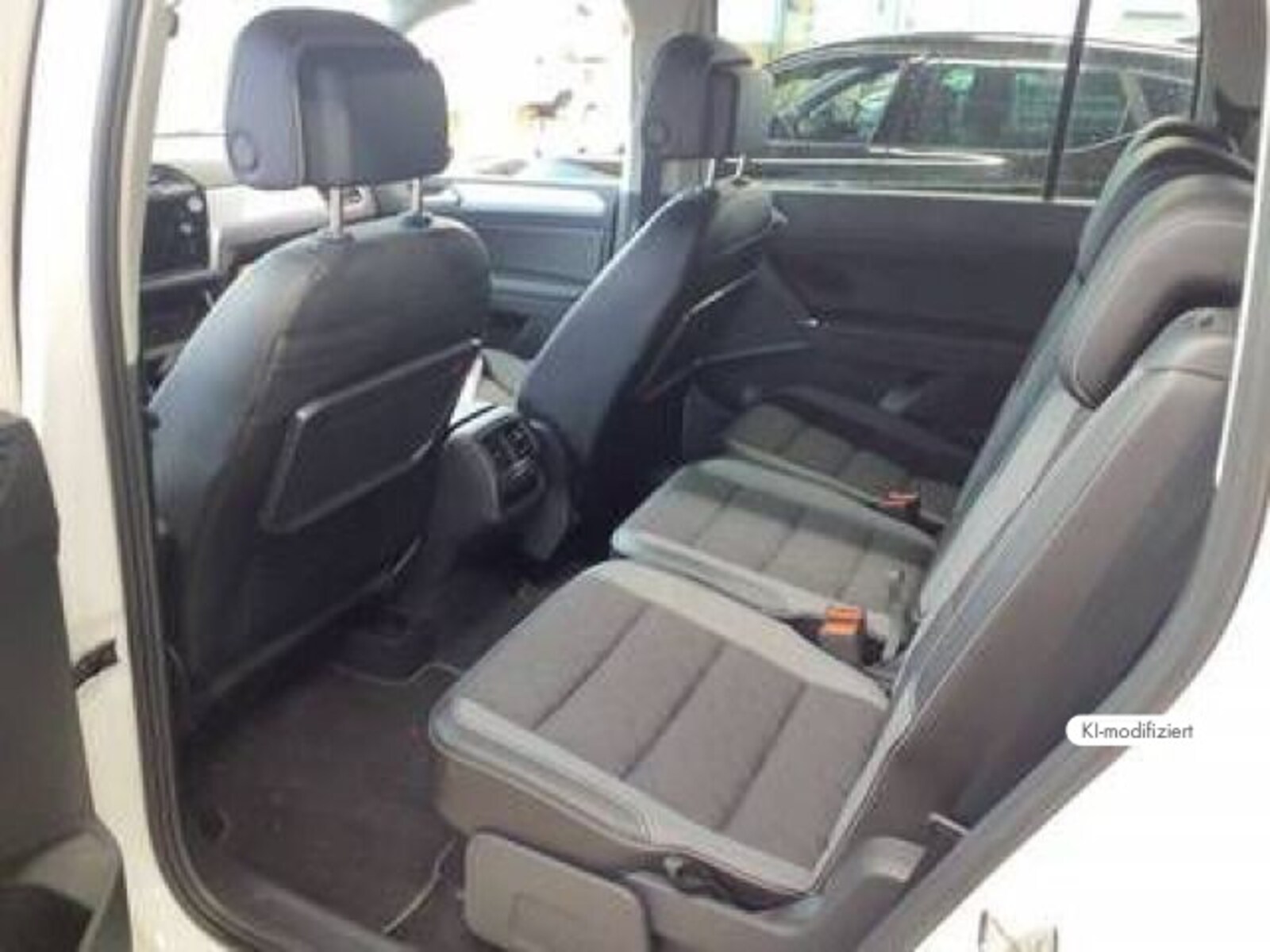 Volkswagen Touran – Bild 4