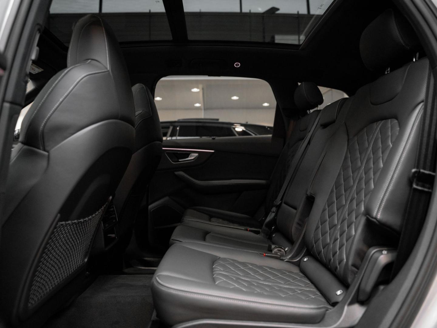 Image about Audi Q7 SUV S line 50 TDI quattro tiptronic