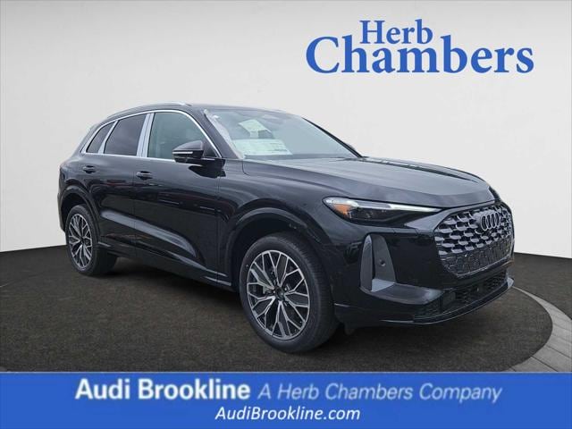 2025 Audi New Q5 Premium Plus's photo