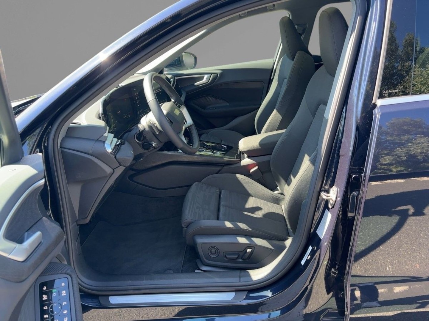 Bild über Audi A5 Avant TDI 150 kW S tronic - für weitere Informationen kontaktieren Sie den Audi Partner