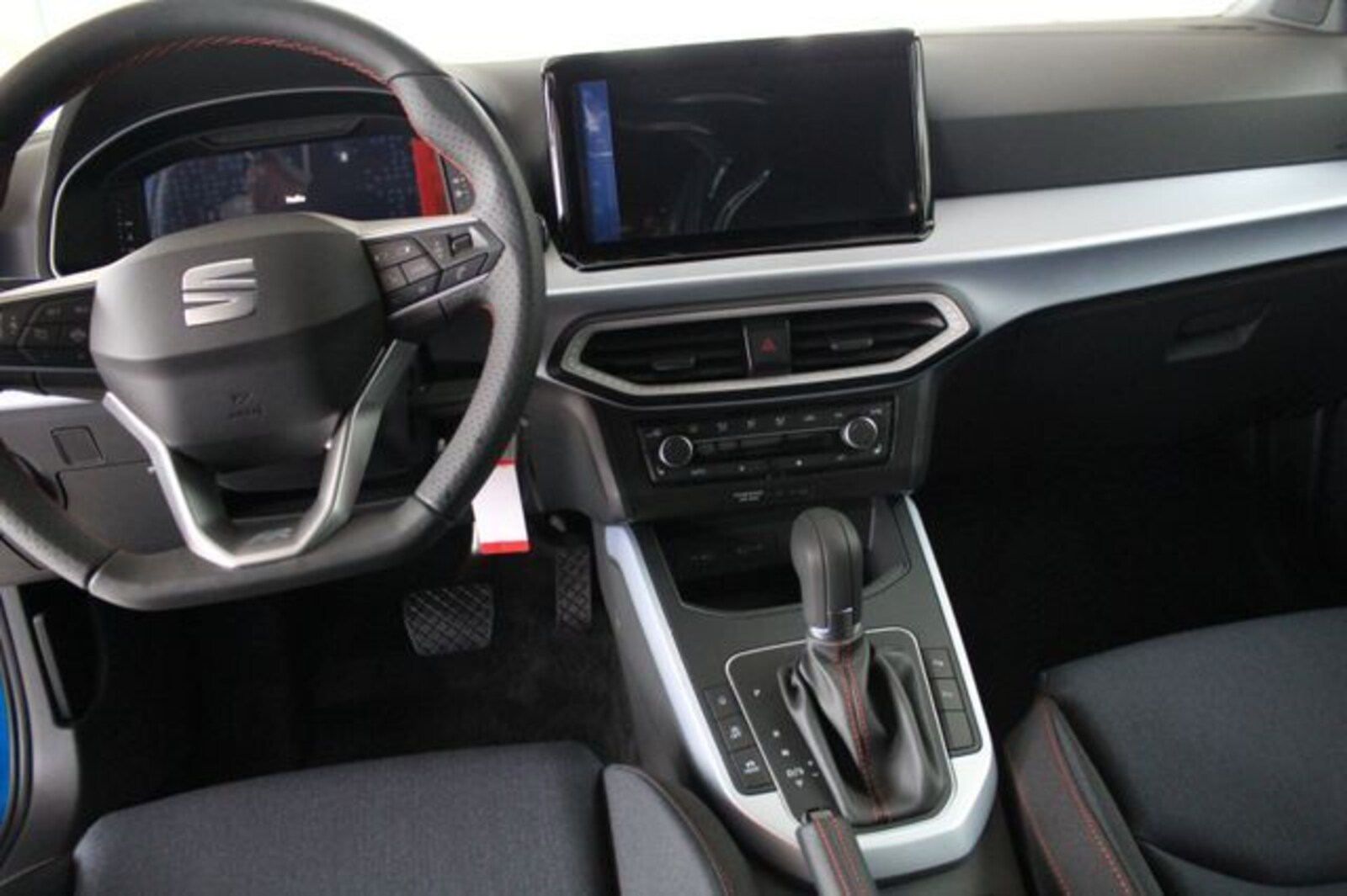 SEAT Arona – Bild 11