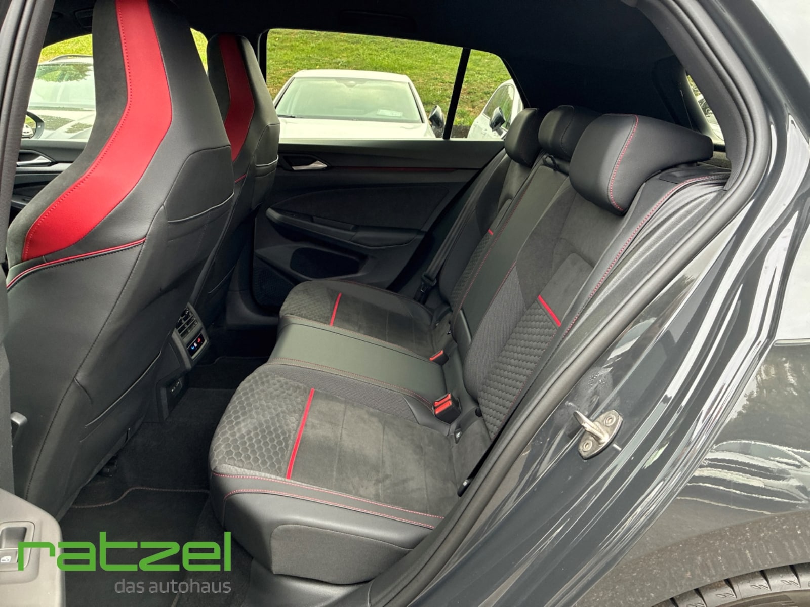 Volkswagen Golf – Bild 8