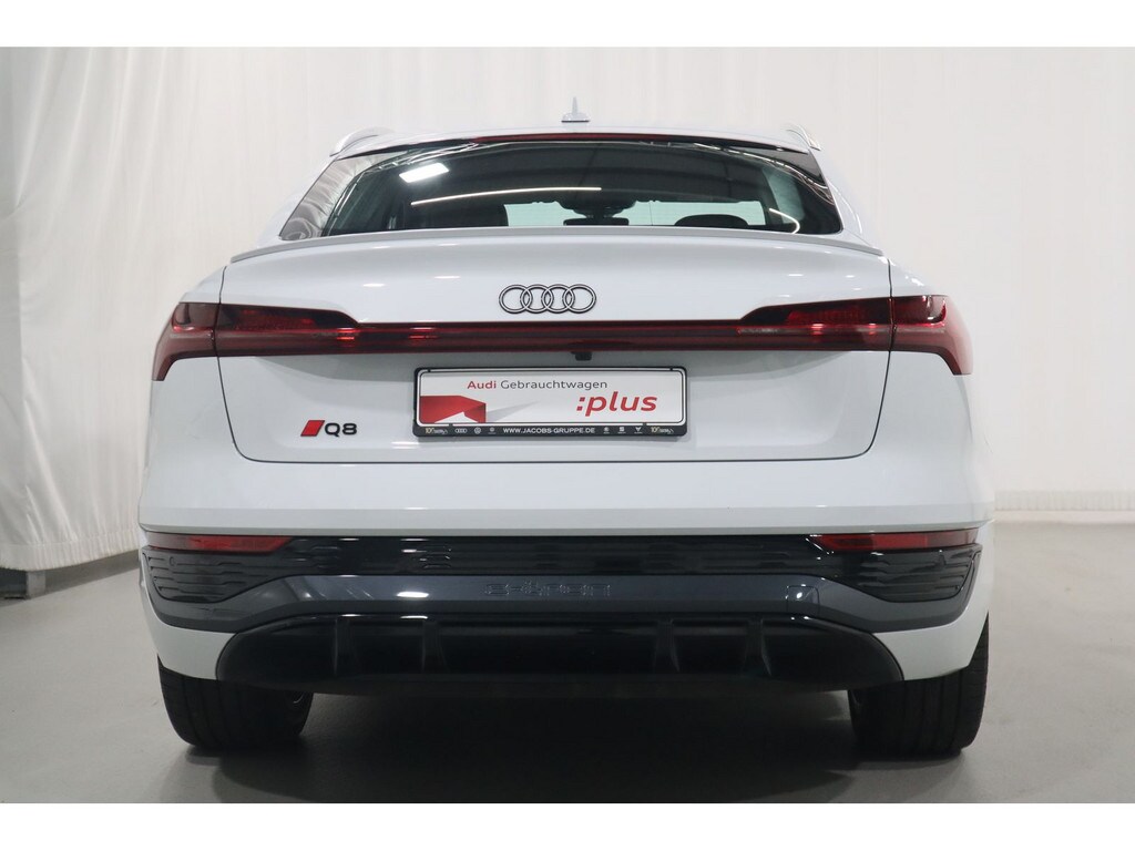 Image about Audi Q8 Sportback e-tron S line 50 e-tron quattro 250 kW