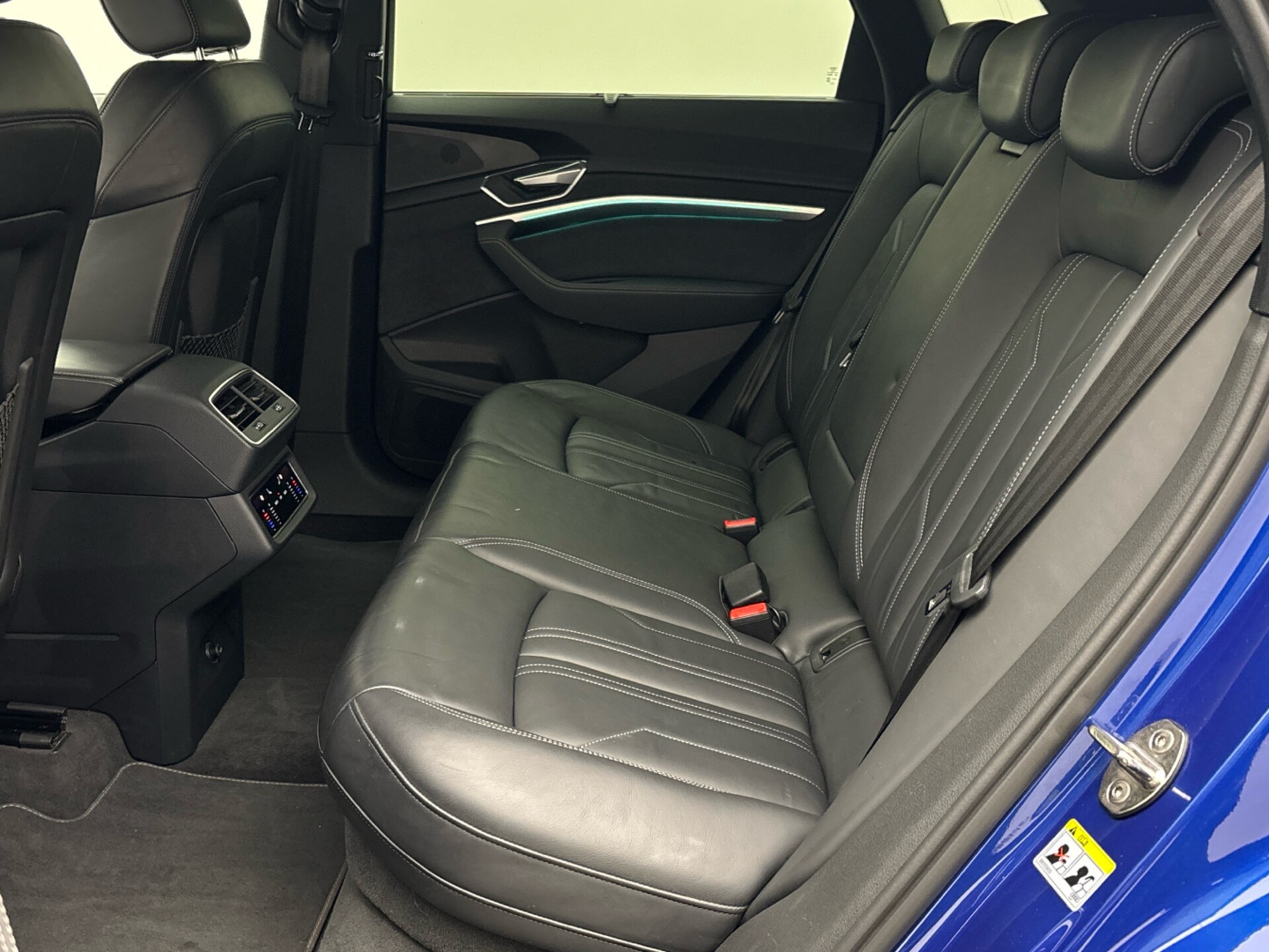 Audi e-tron advanced