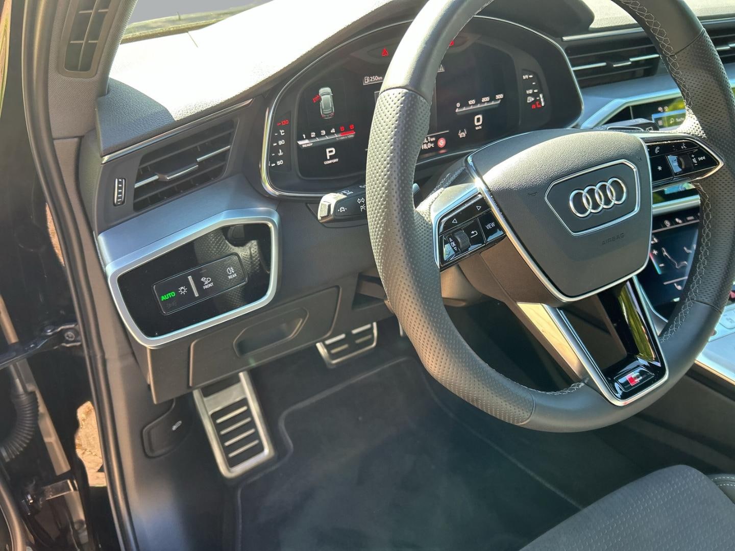 Bild über Audi S6 Avant TDI quattro tiptronic - für weitere Informationen kontaktieren Sie den Audi Partner