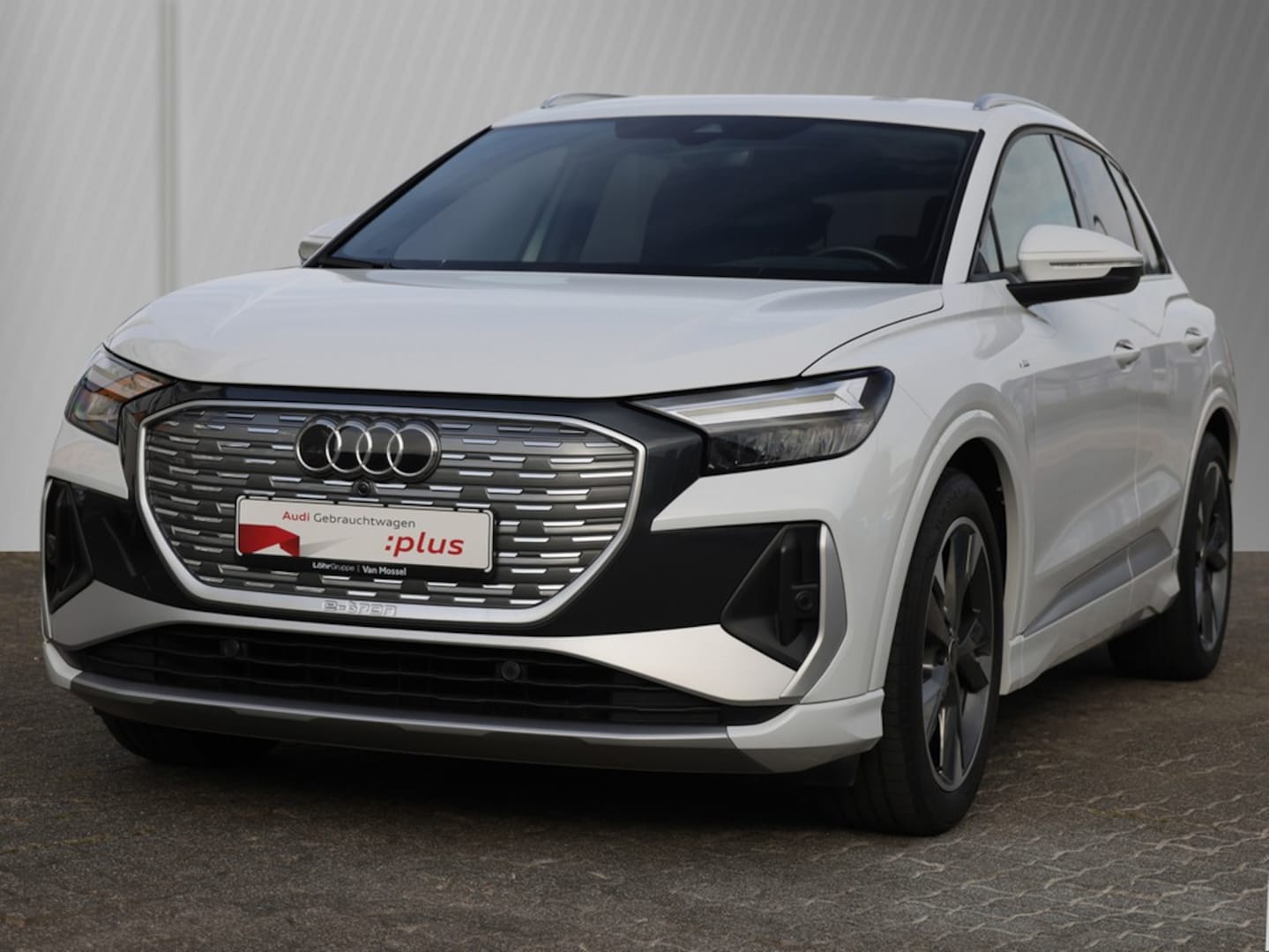 Bild über Audi Q4 e-tron 40 e-tron - für weitere Informationen kontaktieren Sie den Audi Partner