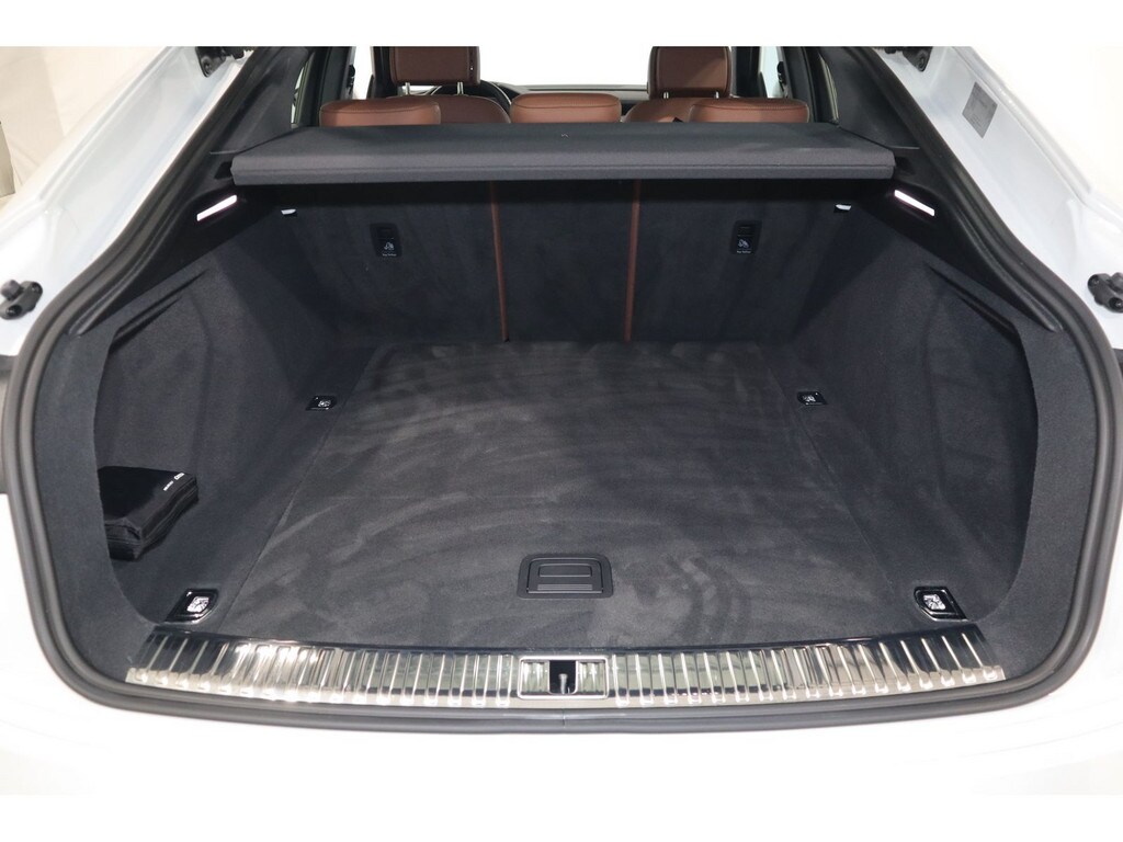 Image about Audi Q8 Sportback e-tron S line 50 e-tron quattro 250 kW
