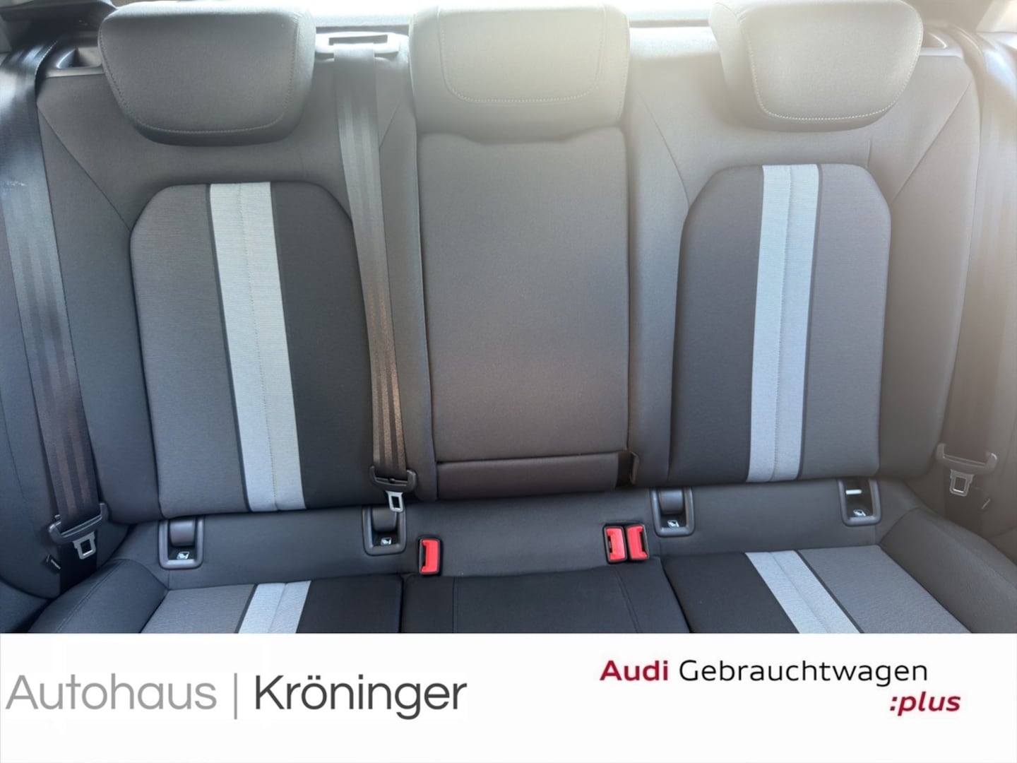 Bild über Audi A3 Sportback TFSI e 40 TFSI e S tronic - für weitere Informationen kontaktieren Sie den Audi Partner