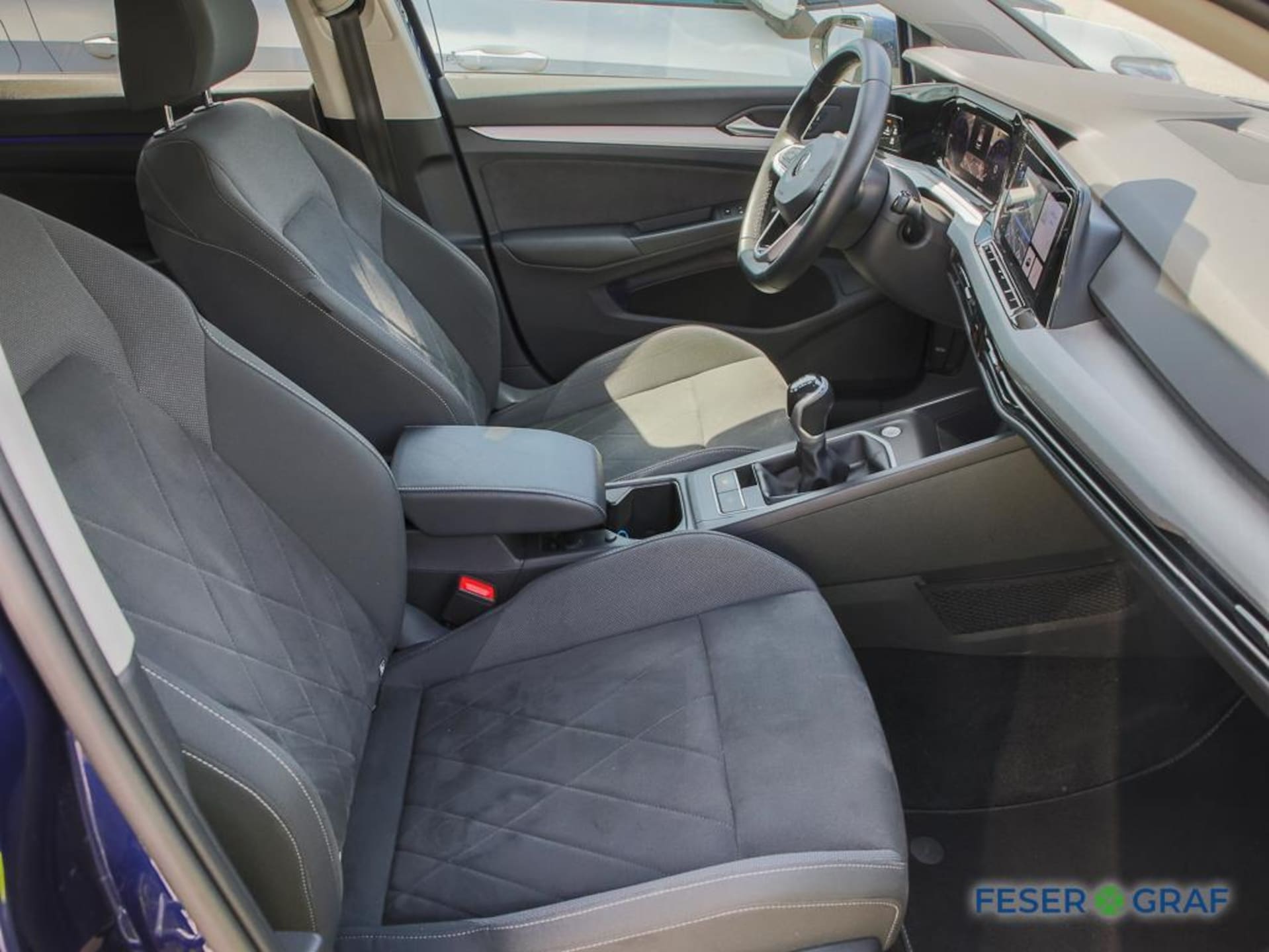 Volkswagen Golf Variant Life