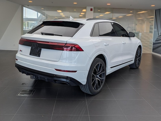 2024 Audi Q8
