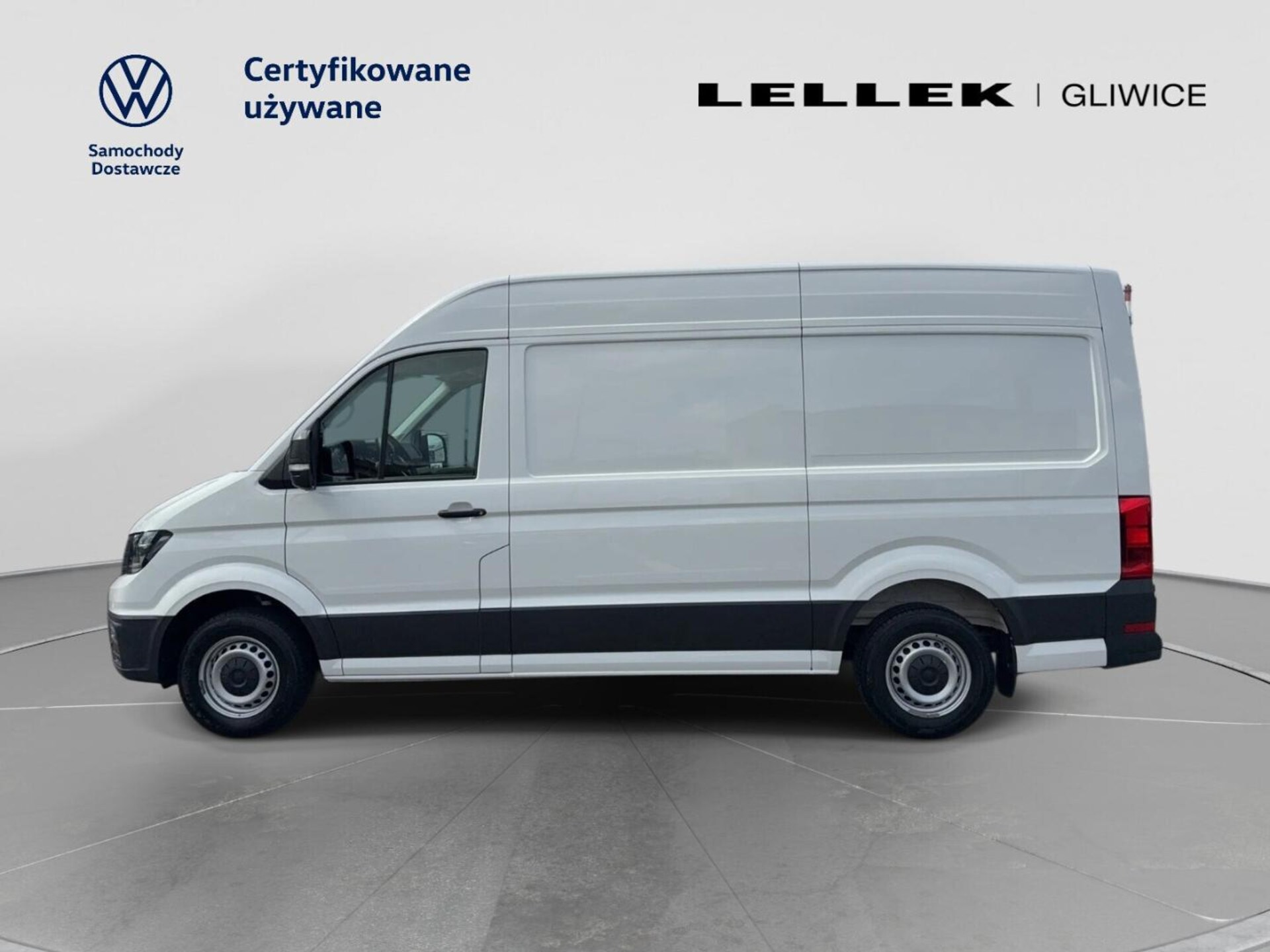Volkswagen Crafter Furgon średni rozstaw osi