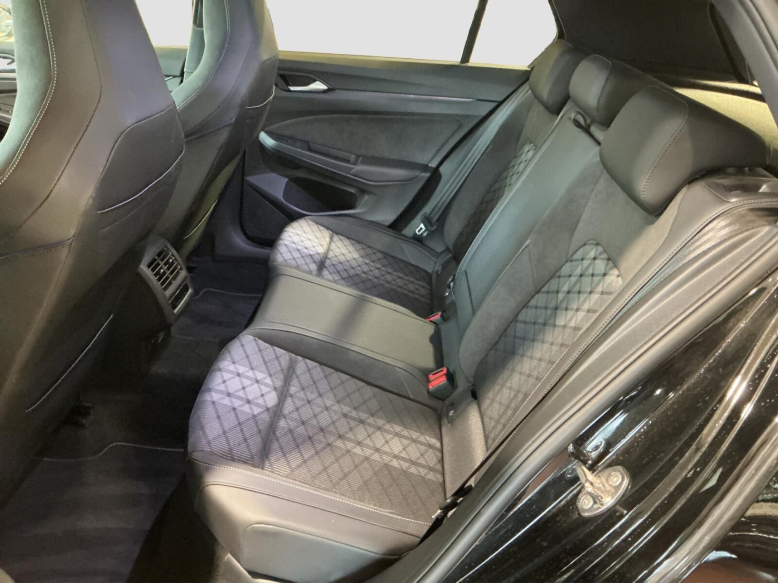Volkswagen Golf – Bild 11