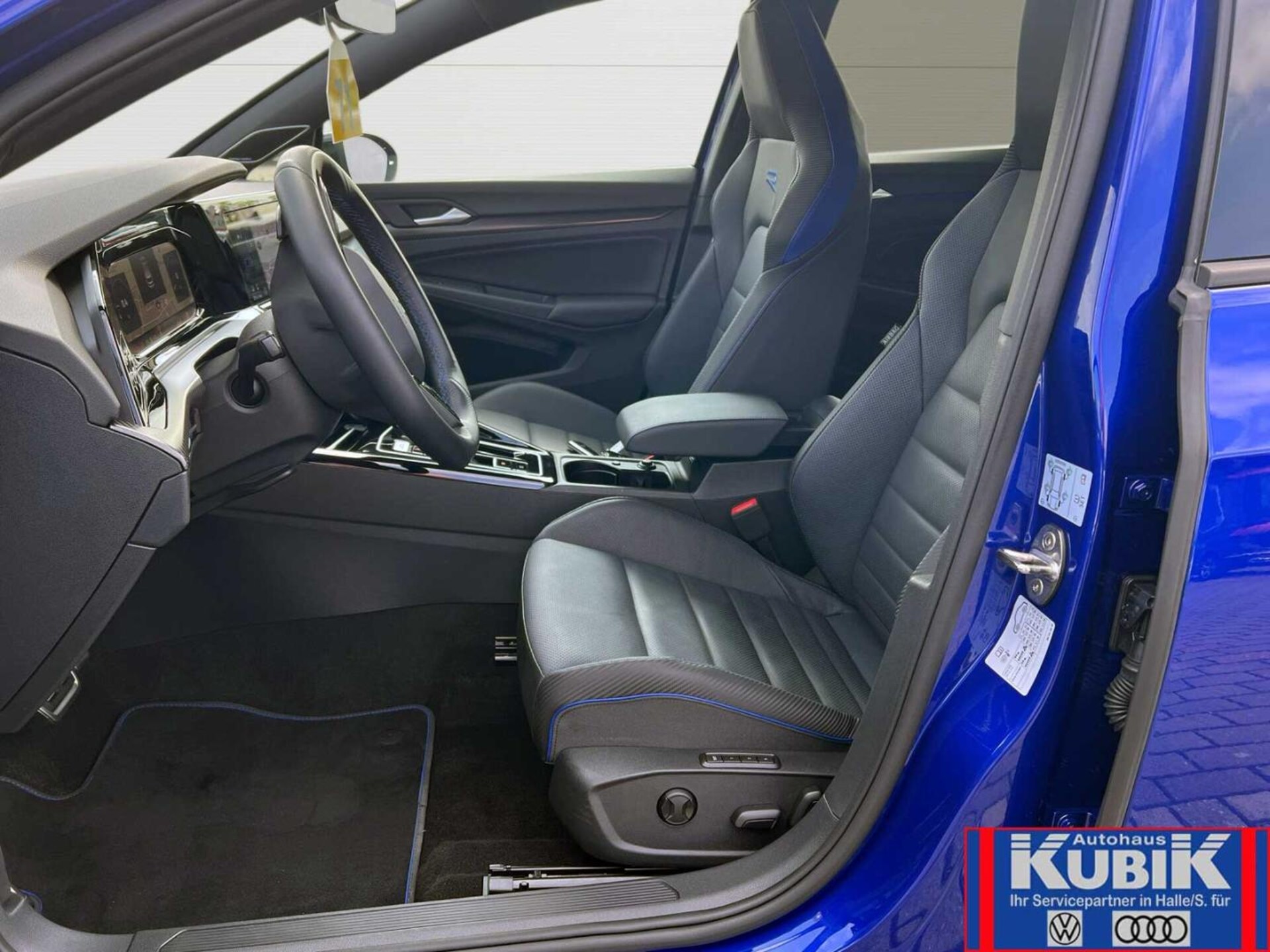 Volkswagen Golf R