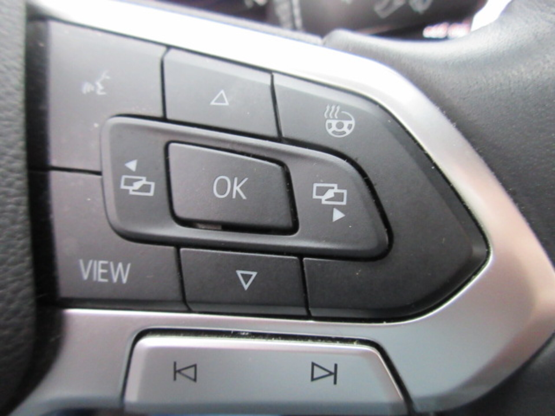 Volkswagen Golf Active