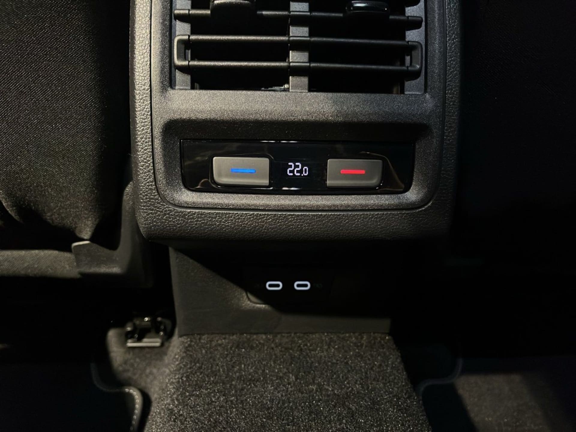 Volkswagen Golf Active