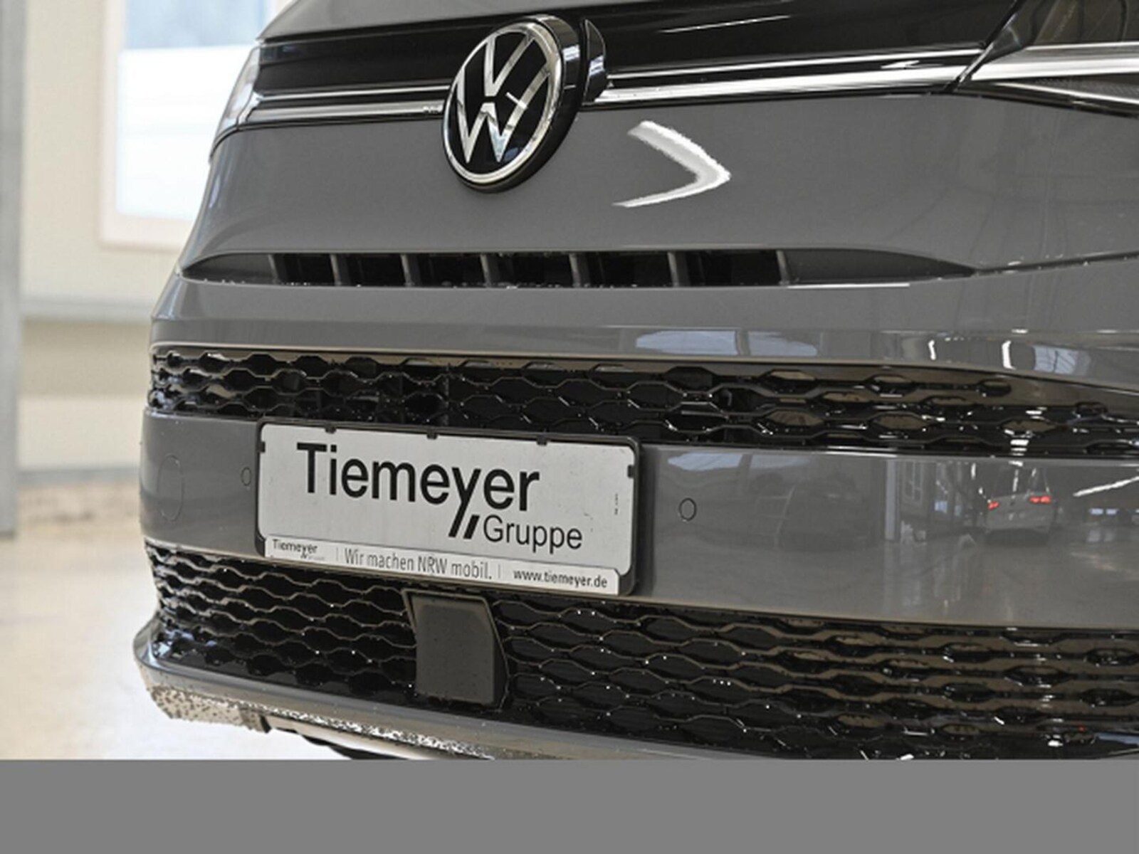 Volkswagen Multivan Langversion – Bild 7