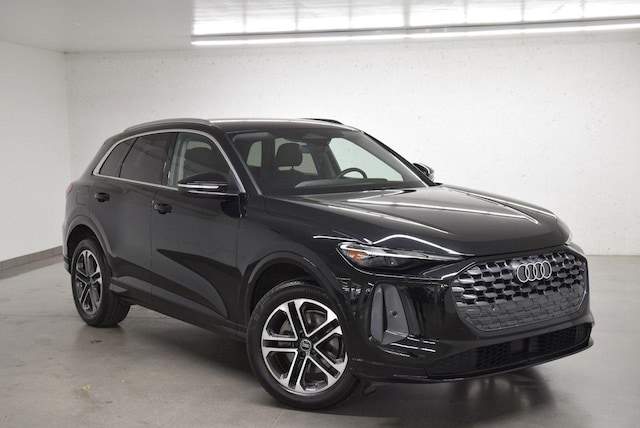Image de {{modelName}} 2025 Audi Q5 