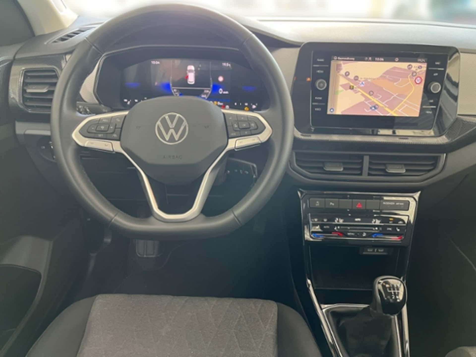Volkswagen T-Cross Life